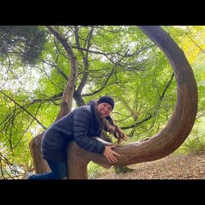 Meet your Posher, Laura